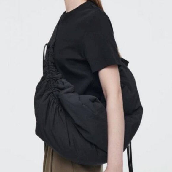 COS Elegant Black Crossbody Bag - Picture 3 of 8